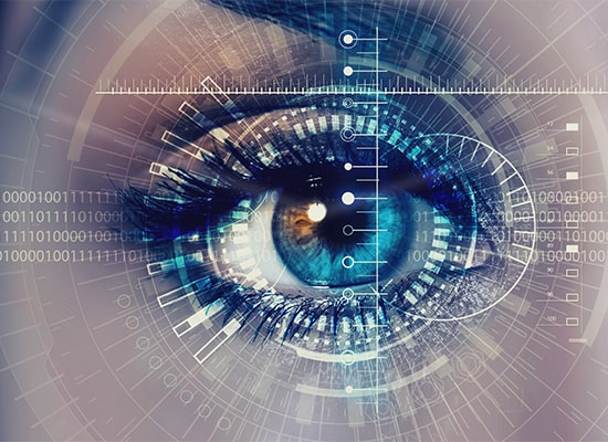 Jedes Auge muss für perfekte Gleitsichtgläser individuell vermessen werden